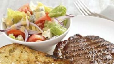steak sandwich on a plate recipe for one