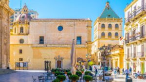 Newmarket solo travellers Classic & Festive Holidays