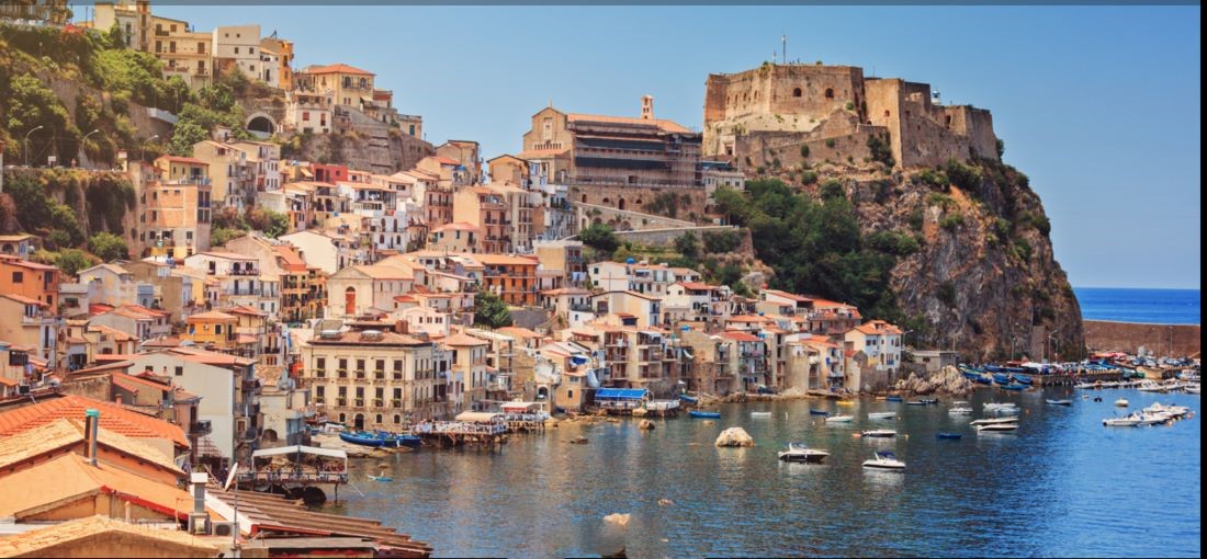 Pozzo Calabria Town & Beach